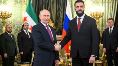Suriye Devlet Başkanı Ahmed eş-Şara, Rusya’nın başkenti Moskova’da gerçekleştirdiği resmi