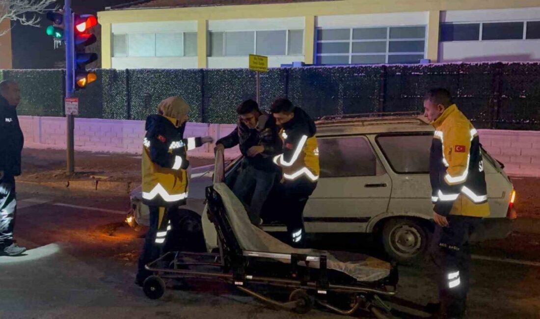 Kocasinan ilçesinde meydana gelen trafik kazasında sürücü, direksiyon hakimiyetini kaybederek