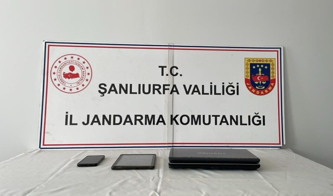 Şanlıurfa’da gerçekleştirilen nitelikli dolandırıcılık operasyonunda, 1 şüpheli gözaltına alındı. Şanlıurfa