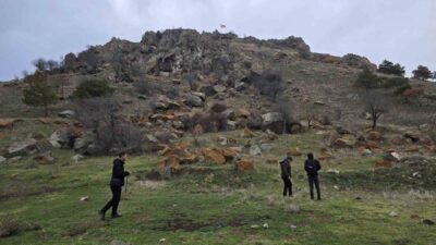 Yozgat’ın Saraykent ilçesinde bulunan Yılan Boynu Tepesi, Tunç Çağı’ndan Roma