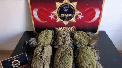 Siirt’in Baykan ilçesinde gerçekleşen bir operasyonda bir araçta 3 kilo