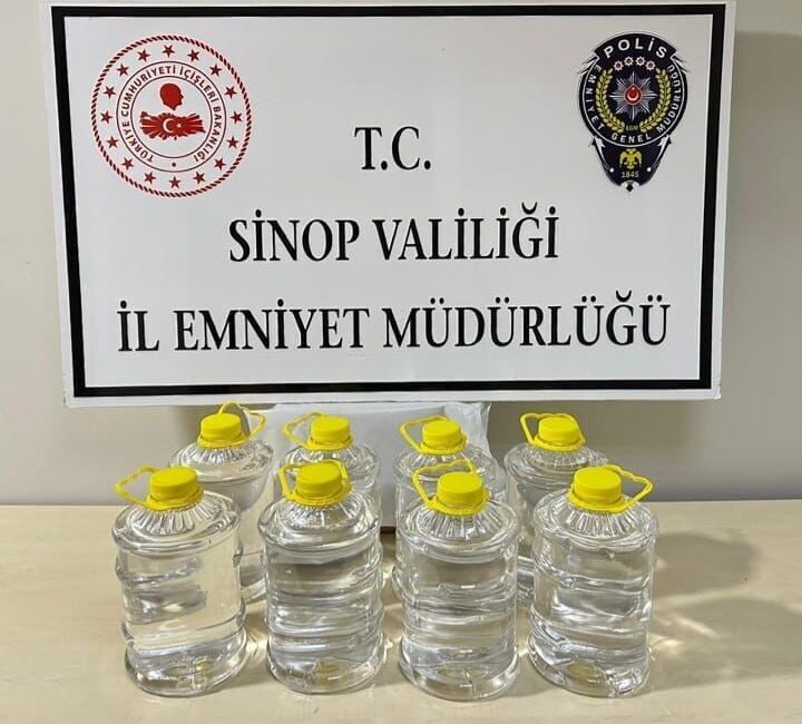 Sinop’un Gerze ilçesinde polis ekipleri tarafından düzenlenen bir operasyonda 20