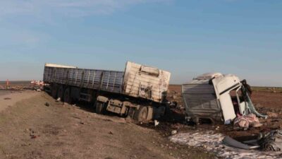 Şırnak ilinde meydana gelen trafik kazasında, Cizre-Nusaybin karayolunda seyir halinde