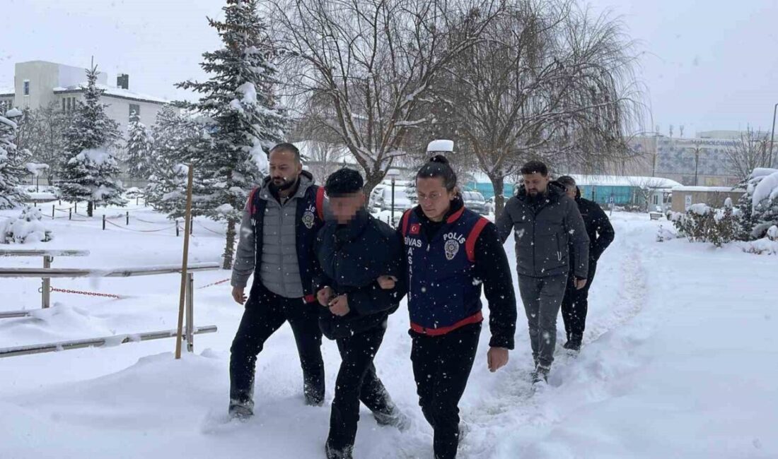 Sivas’ta, yılbaşı gecesi 18 yaşındaki bir genç bıçaklanarak öldürüldü, zanlı