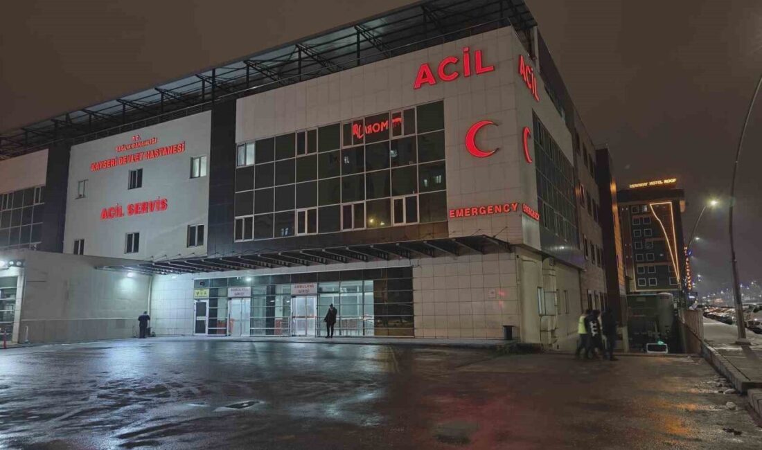 Kayseri’nin Özvatan ilçesinde bir karı-koca, iddiaya göre sobadan sızan karbonmonoksit