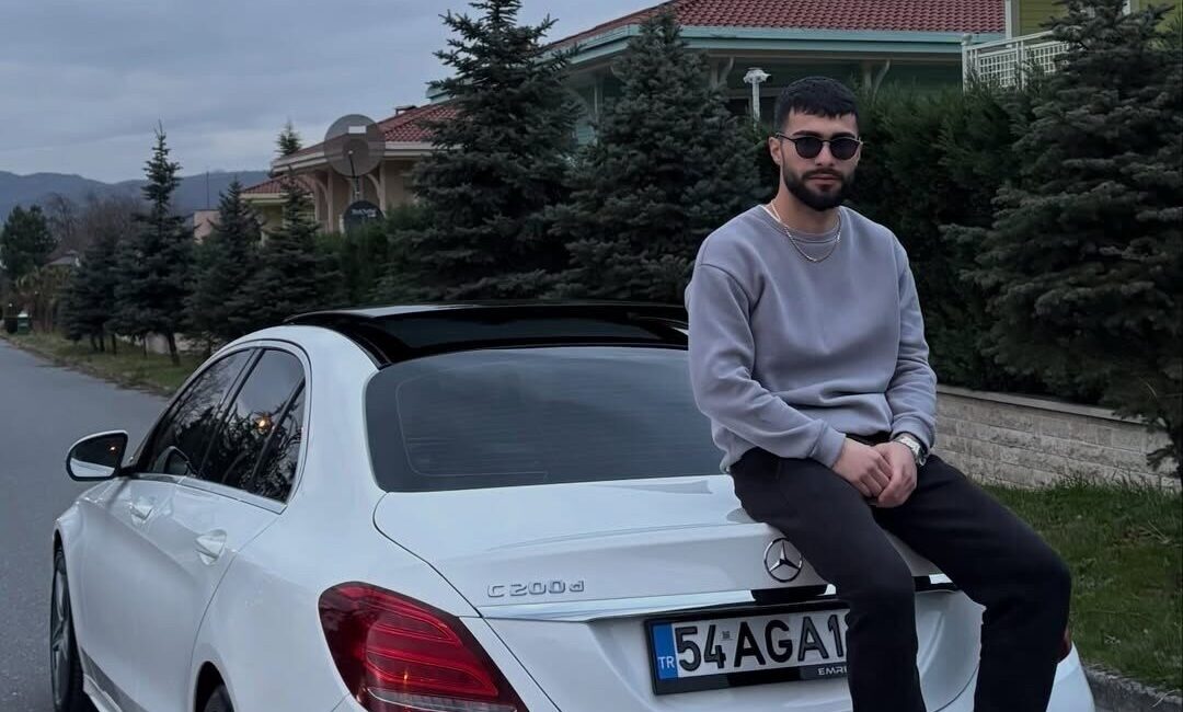Sapanca ilçesinde meydana gelen bir olayda, 23 yaşındaki genç bir