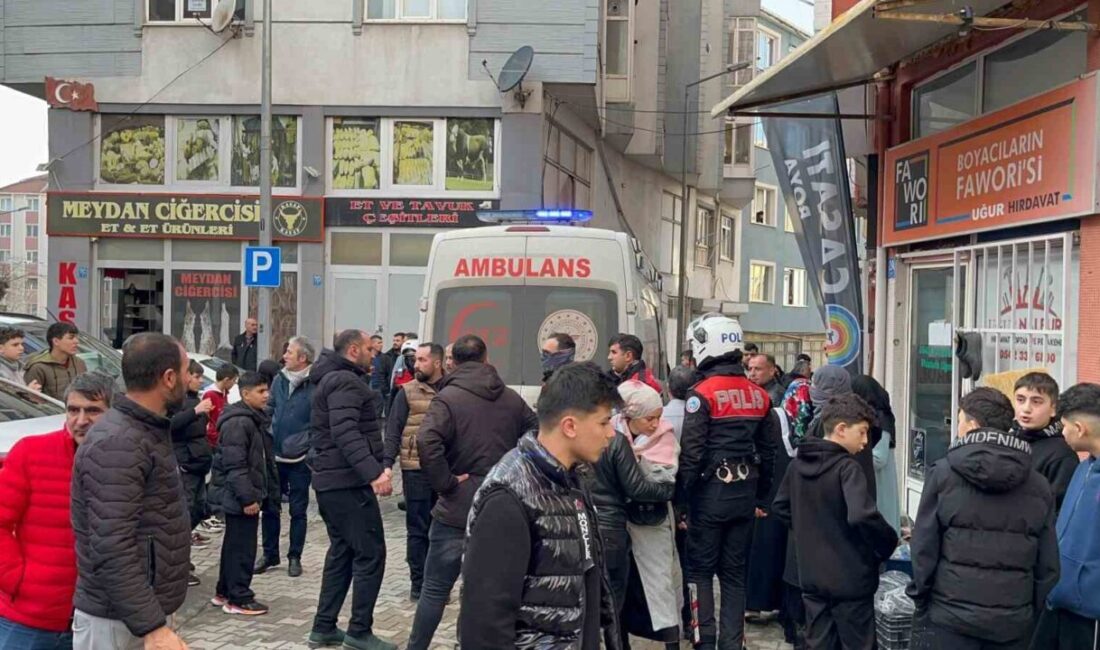 Çorlu ilçesindeki bir apartmanda yaşanan olayda, bir kişi, komşusu olan