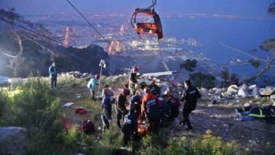 Antalya’da Sarısu mevkiinde gerçekleşen teleferik kazasında 1 kişinin hayatını kaybettiği