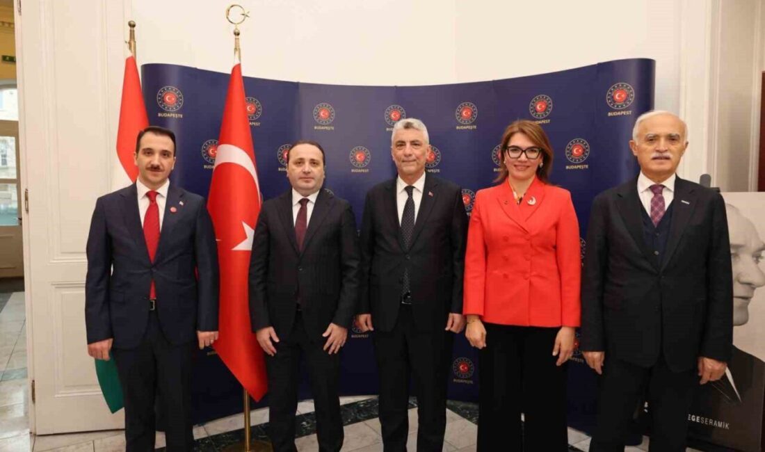 Ticaret Bakanı Ömer Bolat, Macaristan’a resmi bir ziyaret gerçekleştirdi. Bu