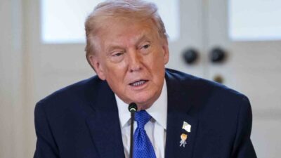 Donald Trump, İran’daki protestolar hakkında yaptığı açıklamada, tüm İranlı vatanseverlere