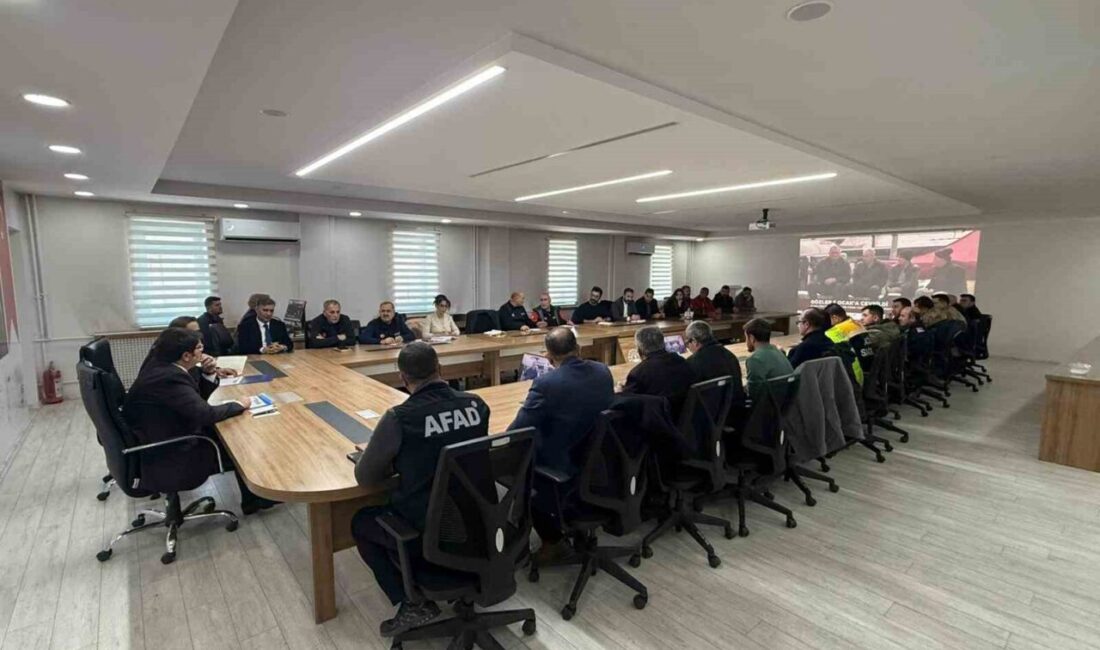 Van’da devam eden kötü hava koşullarına karşı alınacak önlemlerin ele