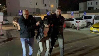 Eskişehir’de meydana gelen acı bir olayda, 2 aracın yarıştığı sırada