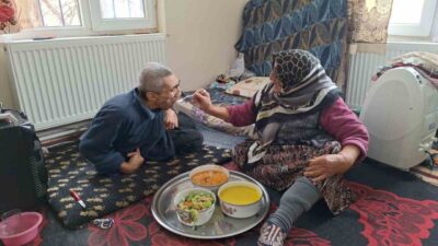 Çorum’un İskilip ilçesinde yaşayan 82 yaşındaki Emine Üstündağ, eşini 40