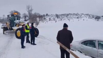 Yozgat’ta, Kadışehri ilçesinde etkili olan yoğun kar yağışı sonrasında Özel