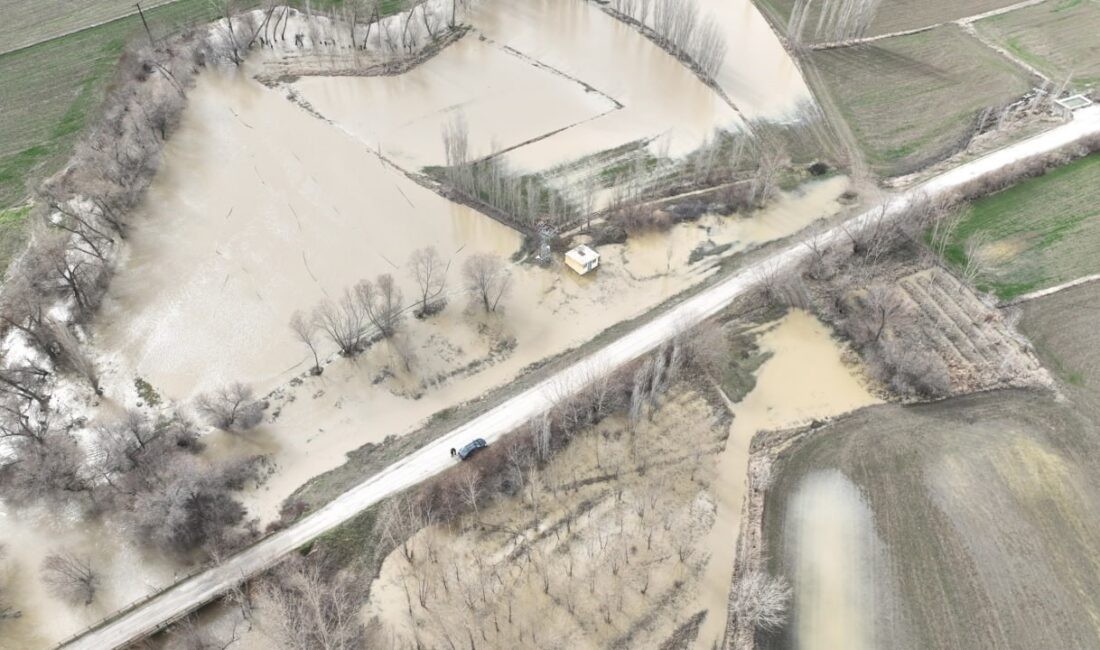 Yozgat’ın Sorgun ilçesinde yoğun yağışların ardından tarım arazileri sular altında
