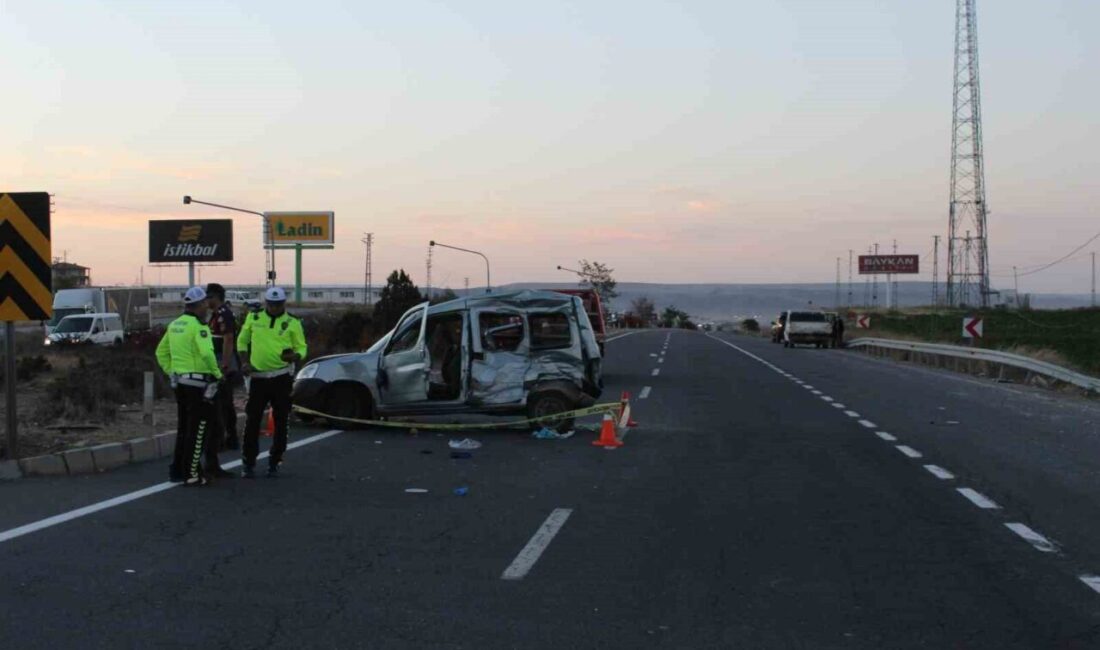 Kayseri’de gerçekleşen trafik kazasında, 2’si öğretmen olmak üzere toplam 3