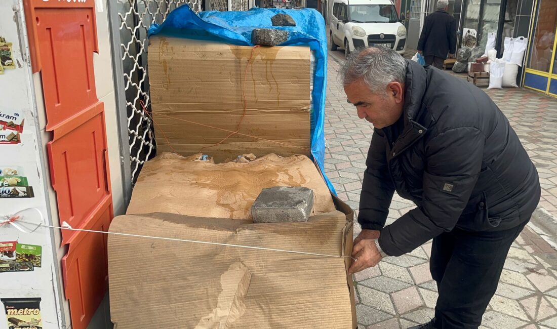 Yozgat’ın Yerköy ilçesinde 20 yıldır esnaflık yapan Karınca Büfe’nin sahibi