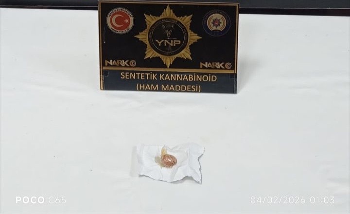 Yozgat’ta Narkotik Suçlarla Mücadele Şube Müdürlüğü ekiplerince gerçekleştirilen operasyonda, uyuşturucu