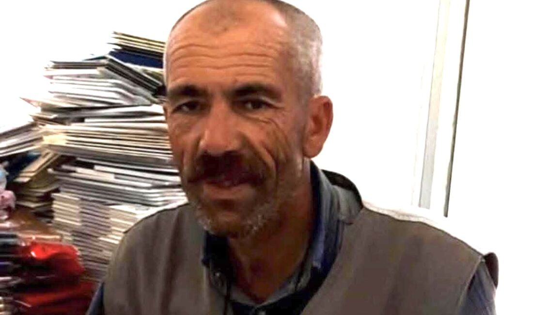 Karaosmanoğlu köyü sakinlerinden Mesut GAYRETLİ vefat etmiştir. Merhumun cenazesi 24