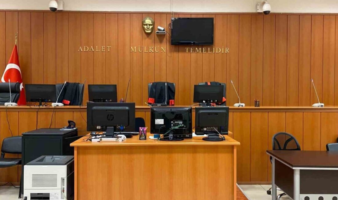 Belediye başkanlarına rüşvet vererek ihale süreçlerini manipüle ettiği iddiasıyla suçlanan