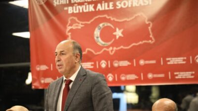 Alaca ilçesinde Ramazan ayının başlangıcında gerçekleştirilen “Büyük Aile Sofrası” etkinliği,