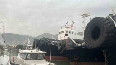 Antalya’nın Alanya ilçesinde bulunan bir balıkçı barınağında bir erkek cesedi