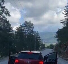 Antalya’nın Alanya ilçesinde, ehliyetsiz olduğu ortaya çıkan 15 yaşındaki bir