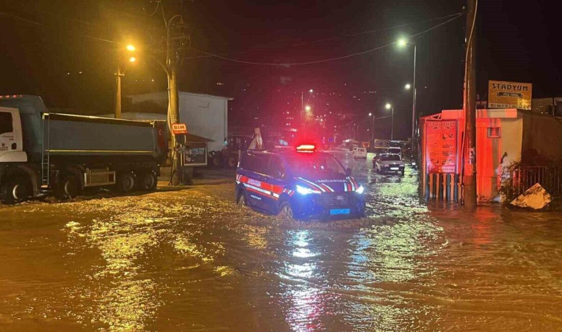 Meteoroloji 4. Bölge Müdürlüğü’nün sarı kodlu uyarısından sonra Alanya ve