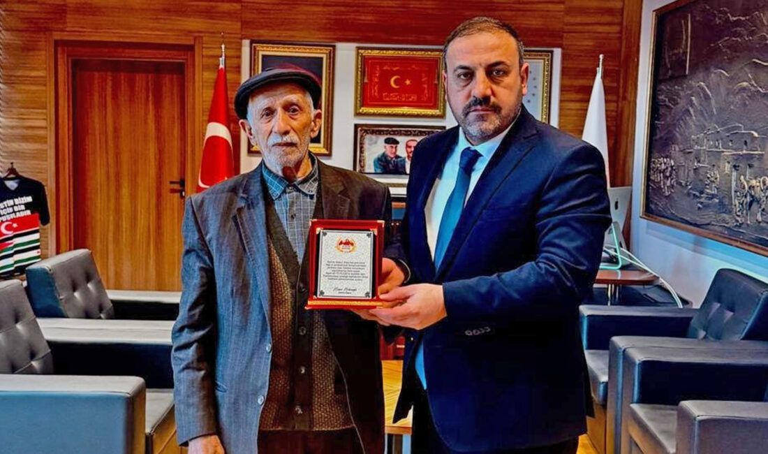 Çiçekdağı Belediye Başkanı Hasan Hakanoğlu, ilçeye bağlı Halaçlı Köyü’nde geleneksel