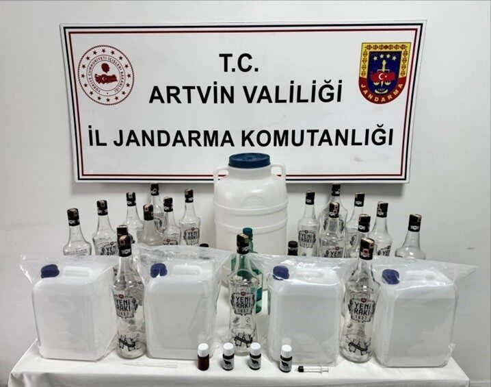 Artvin’de Ocak ayı boyunca kaçakçılıkla mücadele kapsamında gerçekleştirilen operasyonlarda 3