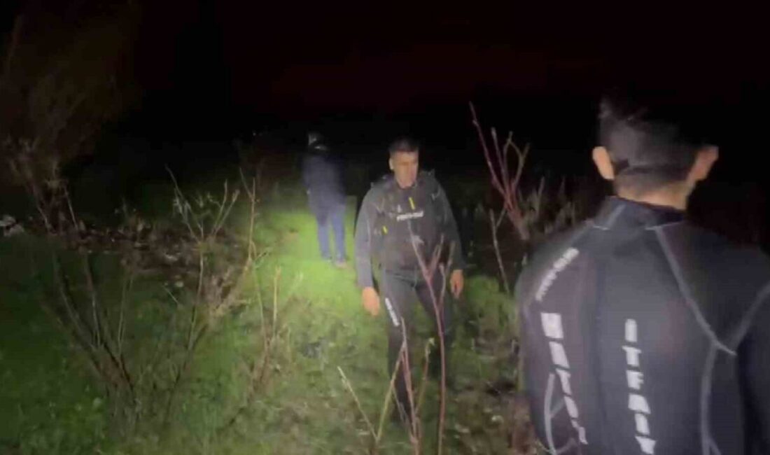 Hatay’da, Defne ilçesi Turunçlu Mahallesi’ndeki Asi Nehri’nde akıntıya kapılan Berkan