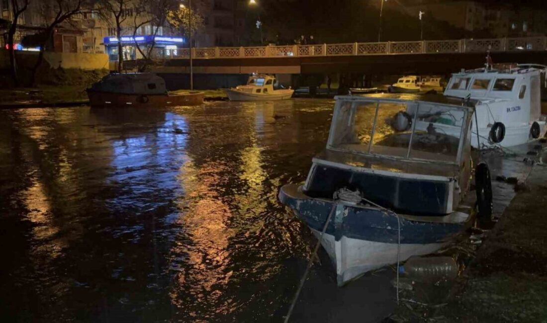 Çanakkale’de, son yağışlarla birlikte Atikhisar Barajı’nın su seviyesi yüzde 100’e