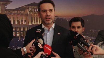 Enerji ve Tabii Kaynaklar Bakanı Alparslan Bayraktar, Cumhurbaşkanlığı Külliyesi’nde gerçekleştirilen