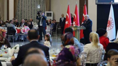 Milli Savunma Bakanı Yaşar Güler, terörle mücadeleye vurgu yaparak, terörün