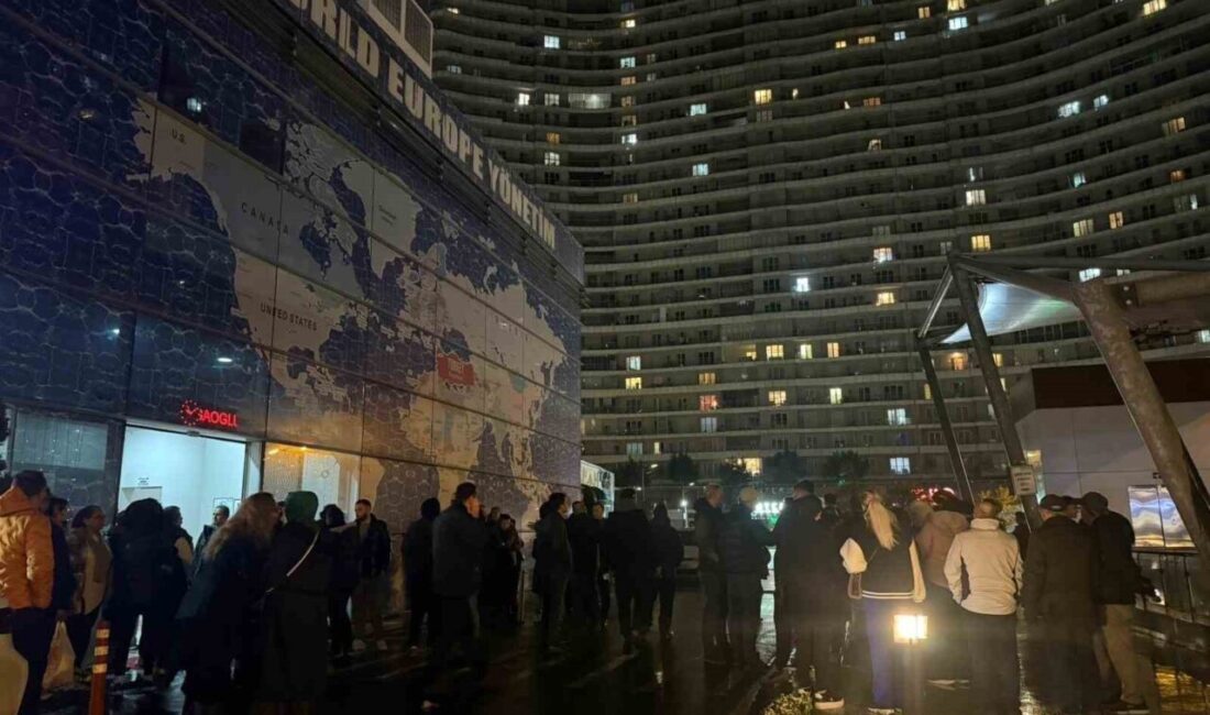 Başakşehir’de bulunan Ağaoğlu My World Başakşehir sitesinde, iddialara göre eski