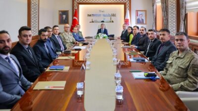Bayburt Valisi Mustafa Eldivan başkanlığında düzenlenen Genişletilmiş İl Güvenlik ve