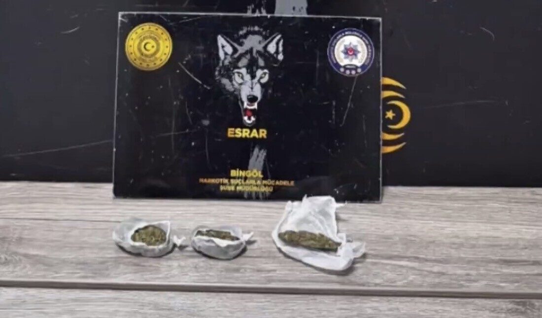 Bingöl ilinde polis tarafından yürütülen operasyon sonucunda uyuşturucu ticareti yaptığı