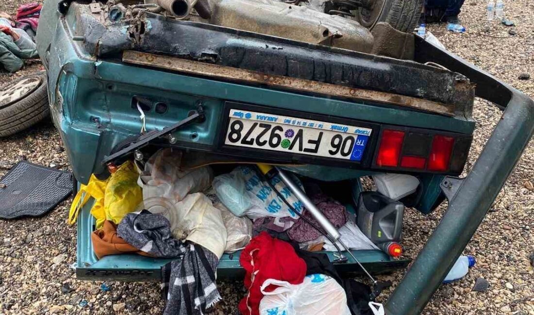 Gerede ilçesinde meydana gelen trafik kazasında bir araç kontrolden çıkarak