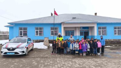 Muş İl Jandarma Komutanlığı tarafından koordine edilen Bulanık Trafik Jandarması,