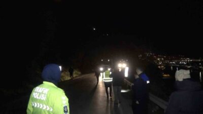Mudanya’ya bağlı Güzelyalı Burgaz Mahallesi Beyaz Kayalar bölgesinde gerçekleşen toprak