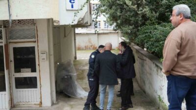 Antalya’nın Muratpaşa ilçesinde, 84 yaşındaki Cezmi Togay isimli yaşlı adamın,