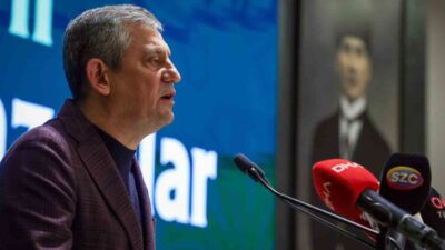 CHP Genel Başkanı Özgür Özel, partisinin Ankara İl Örgütü tarafından
