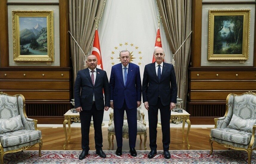Türkiye Cumhurbaşkanı Recep Tayyip Erdoğan, Kırgızistan Meclis Başkanı Nurlanbek Turgunbek
