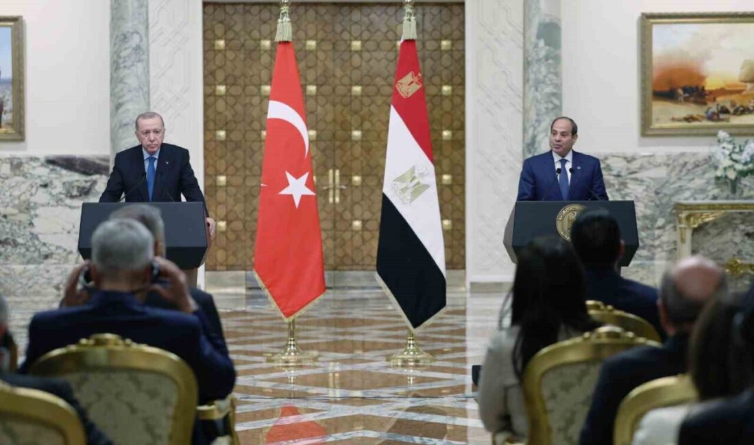 Türkiye Cumhurbaşkanı Recep Tayyip Erdoğan, Mısır Cumhurbaşkanı Abdulfettah es-Sisi ile