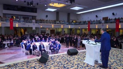 Cumhurbaşkanı Yardımcısı Cevdet Yılmaz, güçlü olmanın yeterli olmadığını vurgulayarak, “Ben