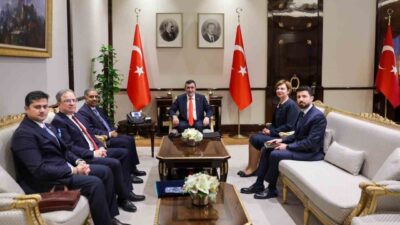 Cumhurbaşkanı Yardımcısı Cevdet Yılmaz, D-8’in uluslararası alandaki etkinliğini artıracak dönüşüm