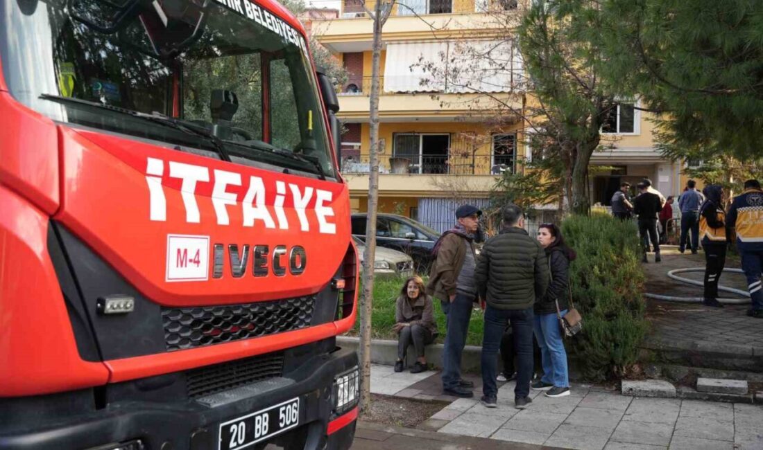 Denizli’deki Yunusemre Mahallesi Hüseyin Yılmaz Caddesi’nde bulunan 3 katlı bir