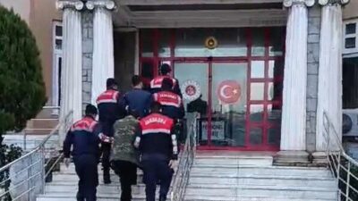 Didim ilçesinde gerçekleştirilen operasyonda jandarma ekipleri, fuhuş suçundan aranan 2