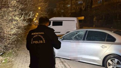 Diyarbakır’ın Kayapınar ilçesinde bir otomobile yapılan silahlı saldırıda yaralanan bir