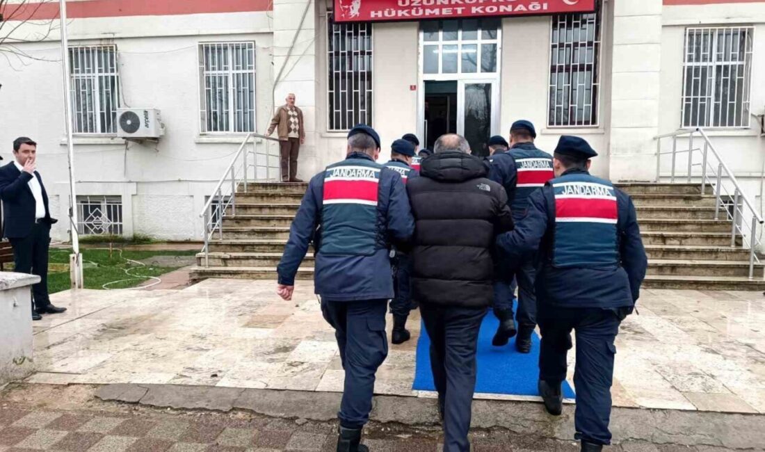 Uzunköprü ilçesinde tefecilik suçuna karıştıkları iddiasıyla gözaltına alınan 4 şüpheliden
